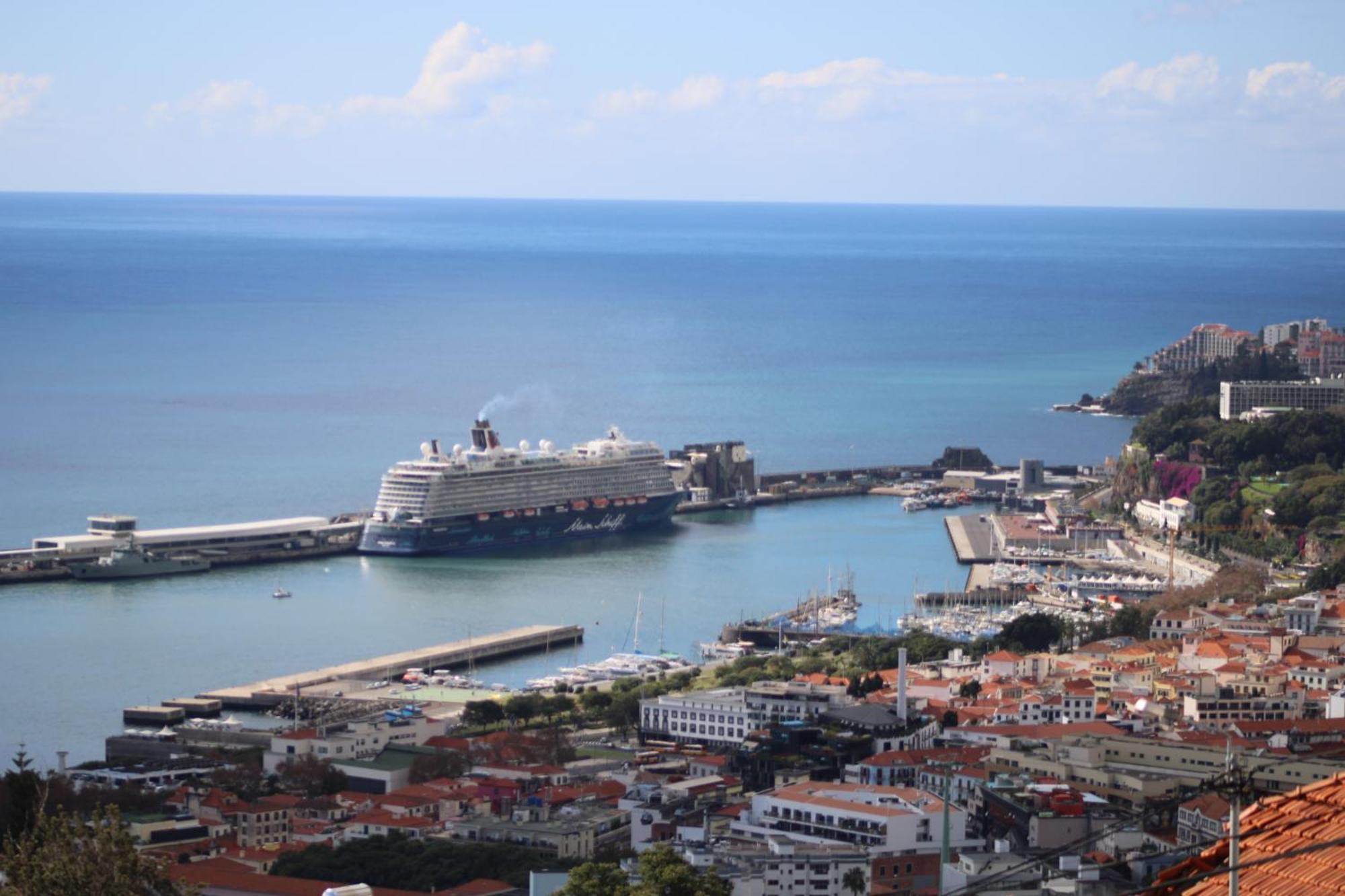 Moradia Stephanie Φουνκάλ Εξωτερικό φωτογραφία